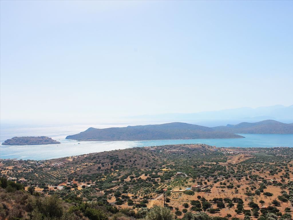 Land in Lasithi, Greece, 6 500 sq.m - picture 1