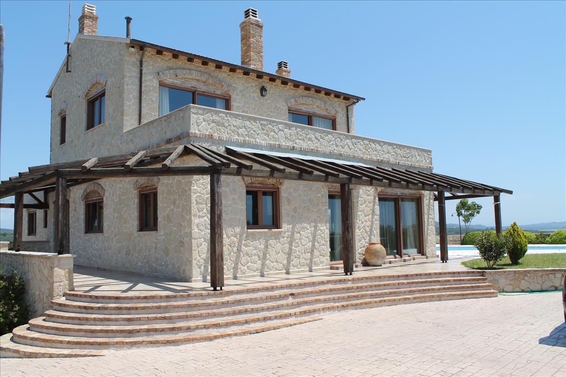 Villa in Corfu, Greece, 360 sq.m - picture 1