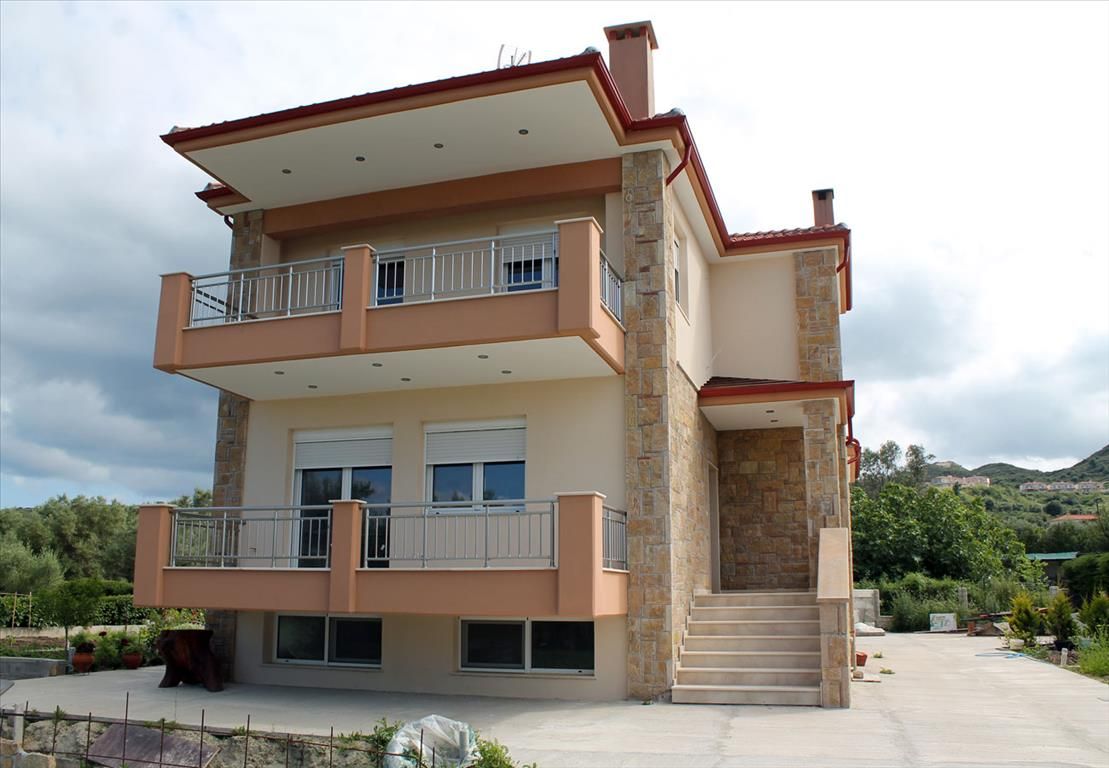 House in Kassandra, Greece, 240 sq.m - picture 1