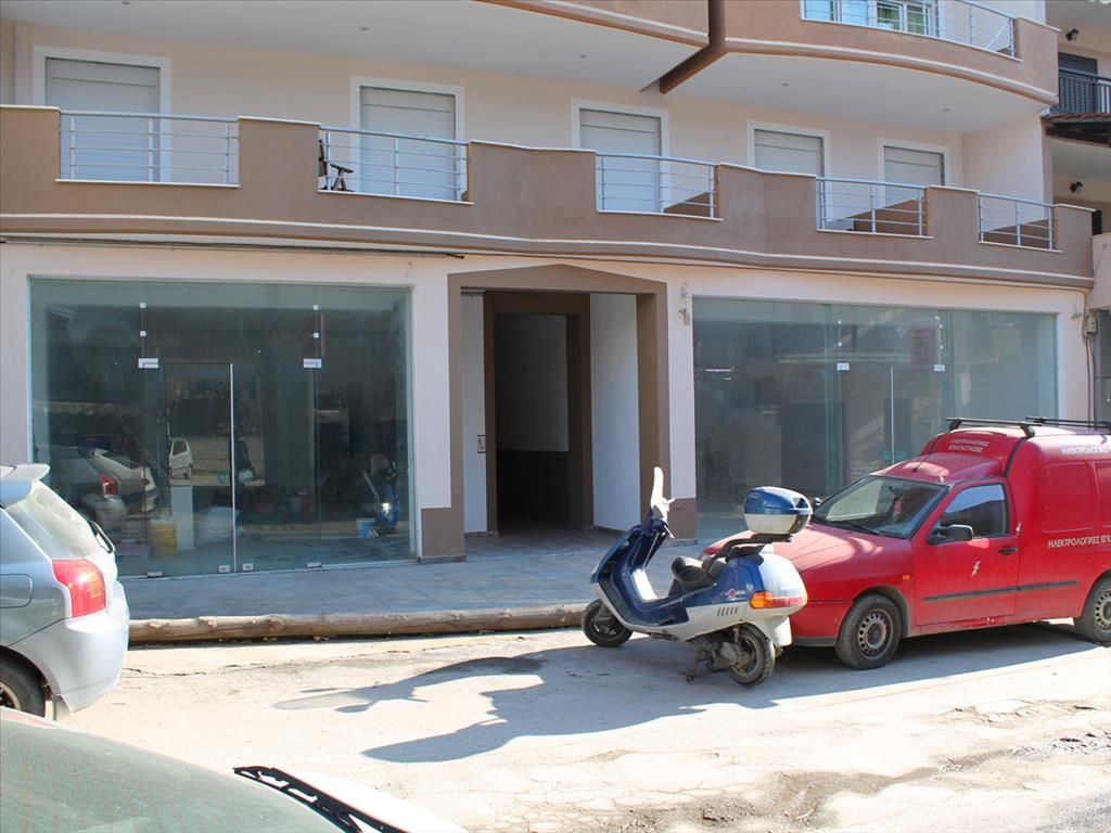 Commercial property in Sithonia, Greece, 95 sq.m - picture 1