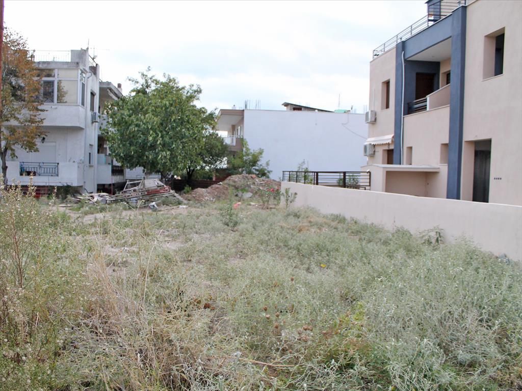 Land in Thessaloniki, Greece, 100 sq.m - picture 1