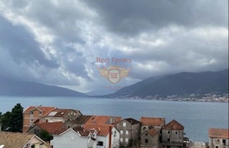 Flat in Tivat, Montenegro, 60 sq.m - picture 1
