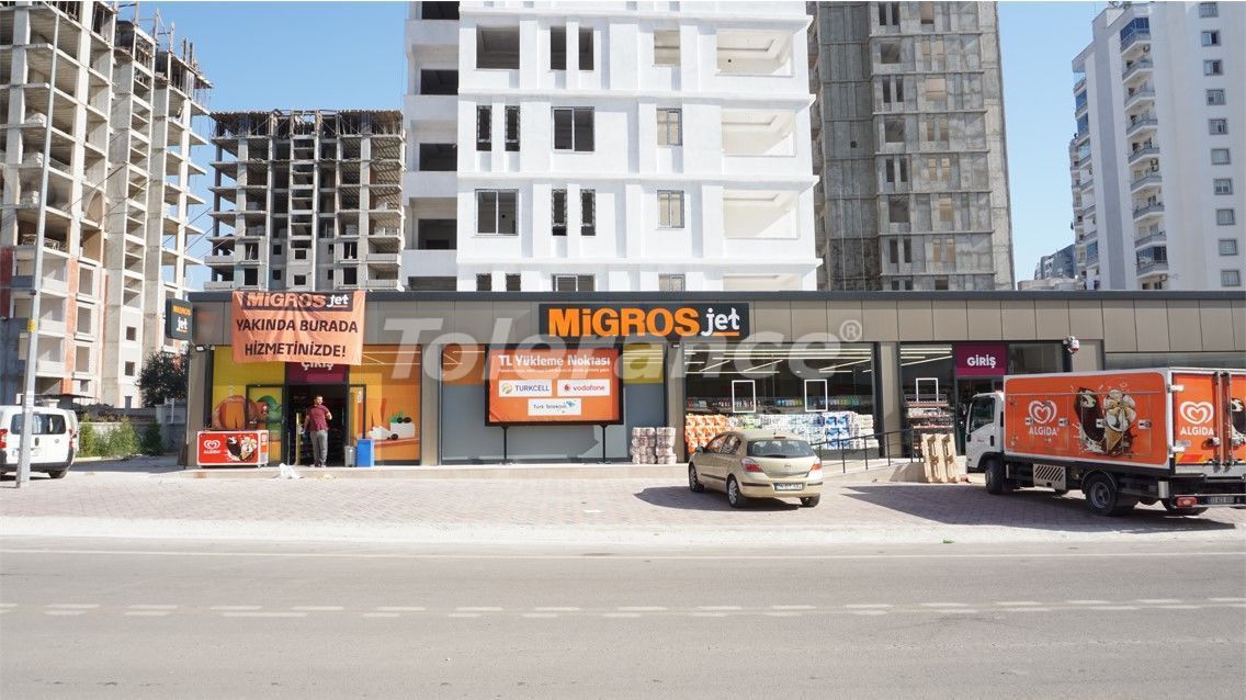 Propiedad comercial en Mersin, Turquia, 330 m2 - imagen 1