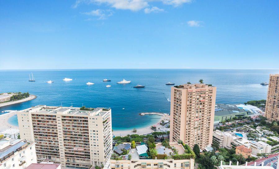 Apartment in Saint Roman, Monaco, 138 sq.m - picture 1