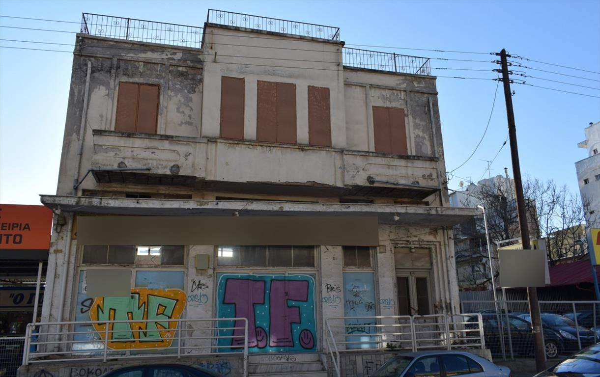 Land in Thessaloniki, Greece, 204 sq.m - picture 1