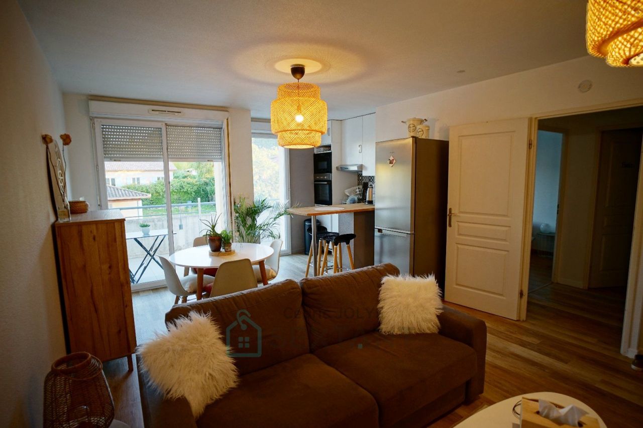 Apartment in Gers, France - picture 1