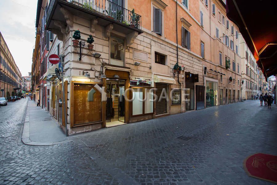 Shop in Rome, Italy, 80 sq.m - picture 1