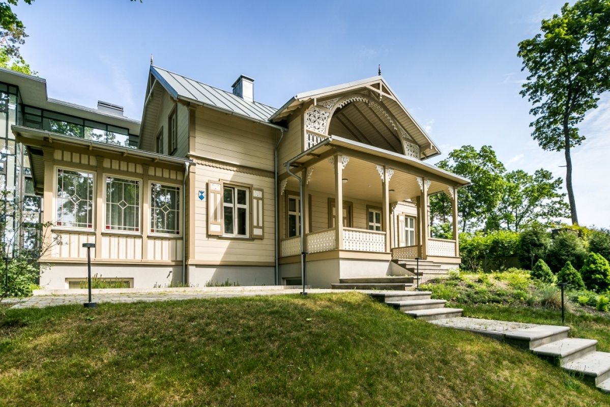 Maison à Jūrmala, Lettonie, 215 m2 - image 1