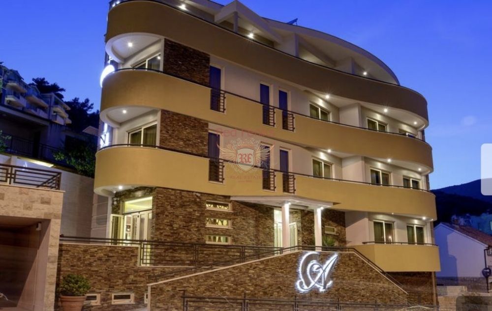 Hotel in Budva, Montenegro, 823 sq.m - picture 1