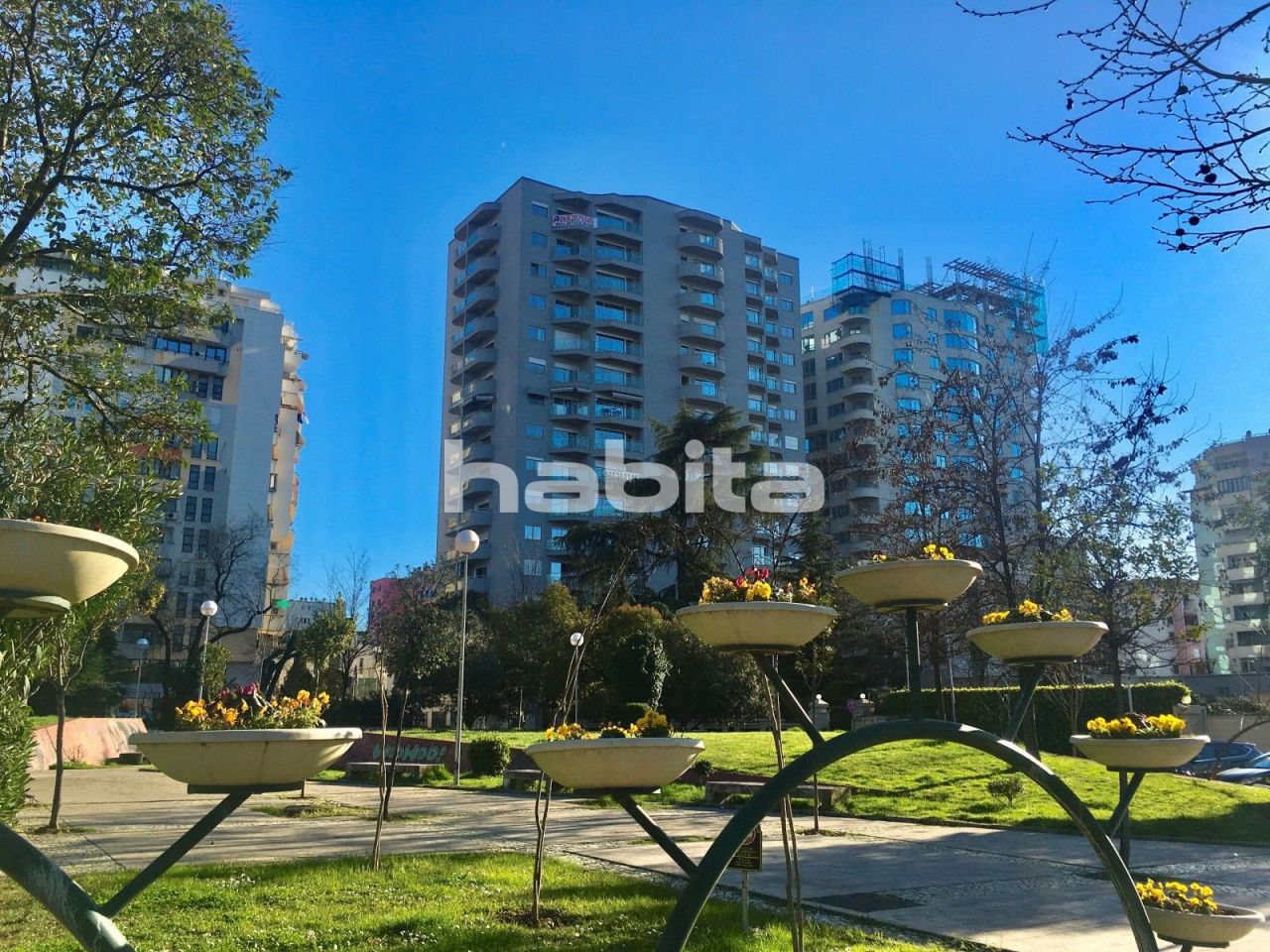 Apartment in Tirana, Albania, 91.6 sq.m - picture 1