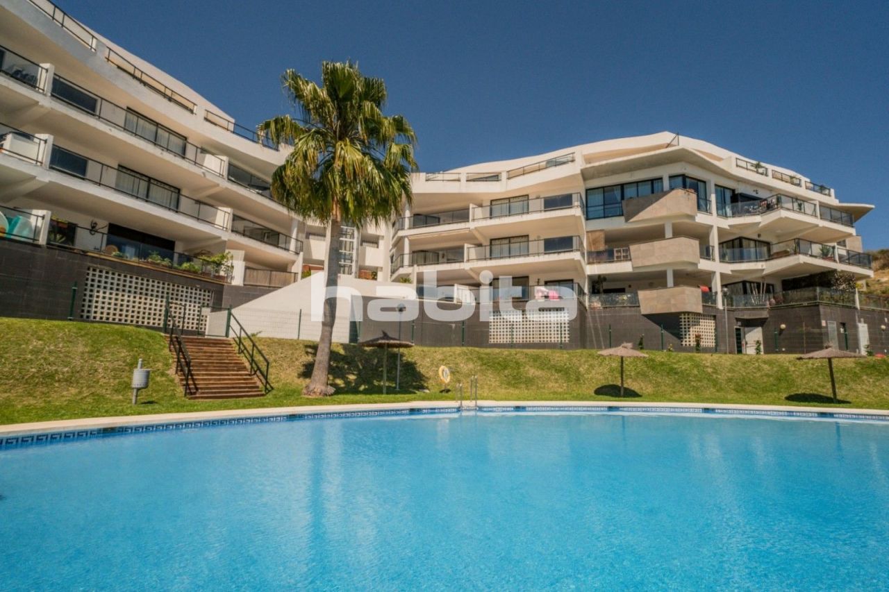 Apartment in Mijas, Spain, 94 sq.m - picture 1