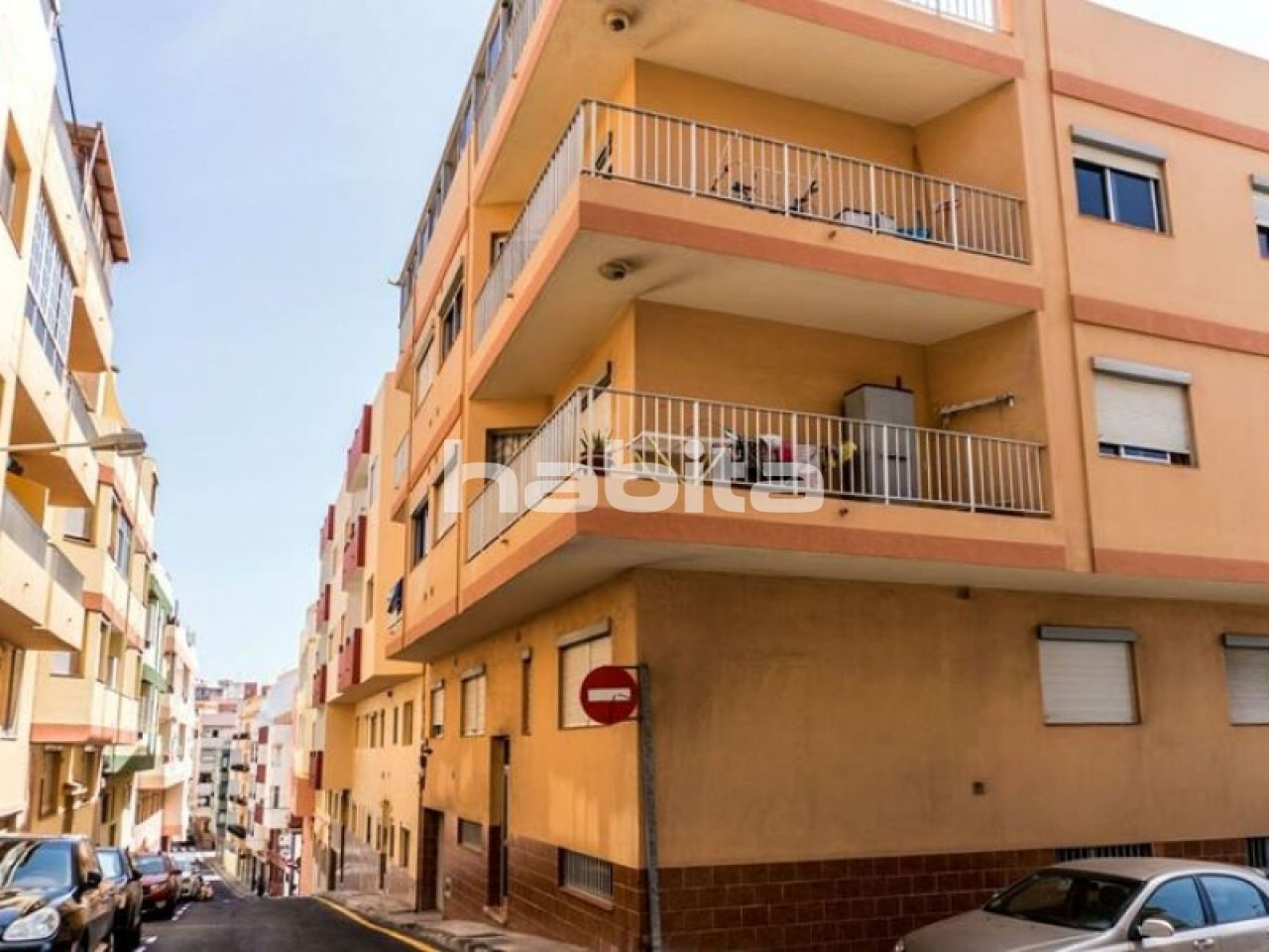 Apartment in Granadilla de Abona, Spain, 79 sq.m - picture 1