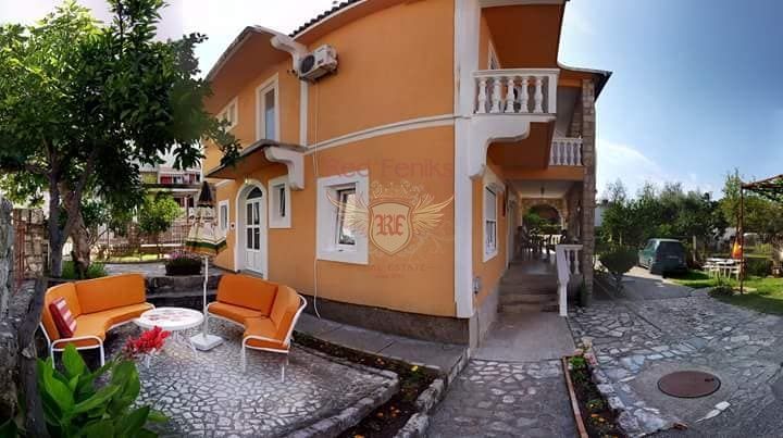 Propiedad comercial en Budva, Montenegro, 314 m2 - imagen 1