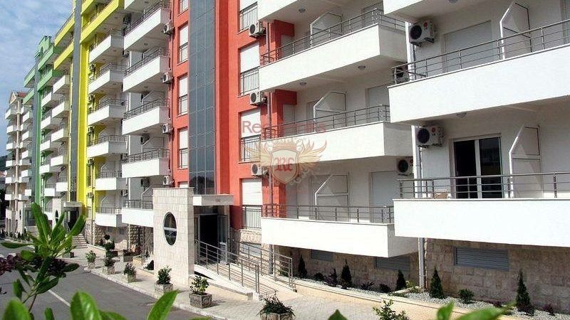 Gewerbeimmobilien in Budva, Montenegro, 32 m2 - Foto 1