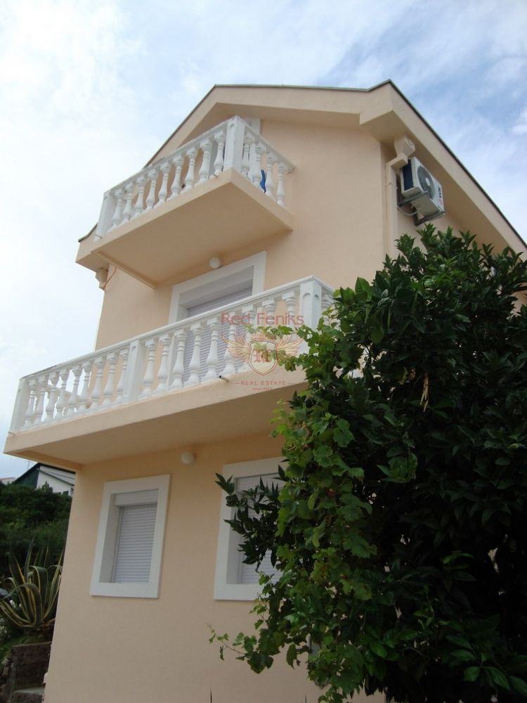 House on Lustica peninsula, Montenegro, 90 sq.m - picture 1