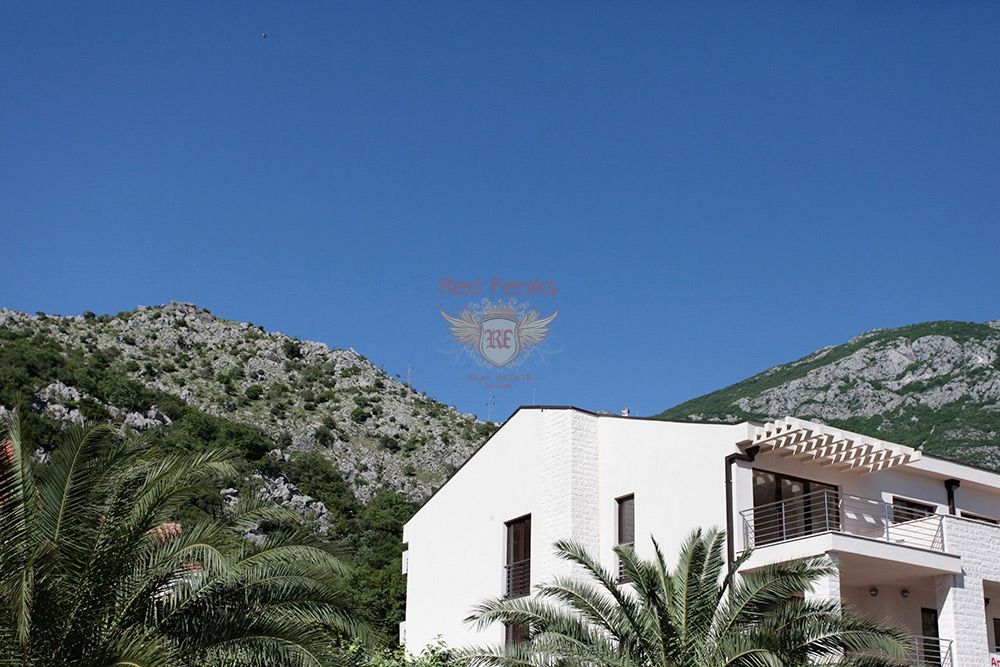 House in Kotor, Montenegro, 798 sq.m - picture 1