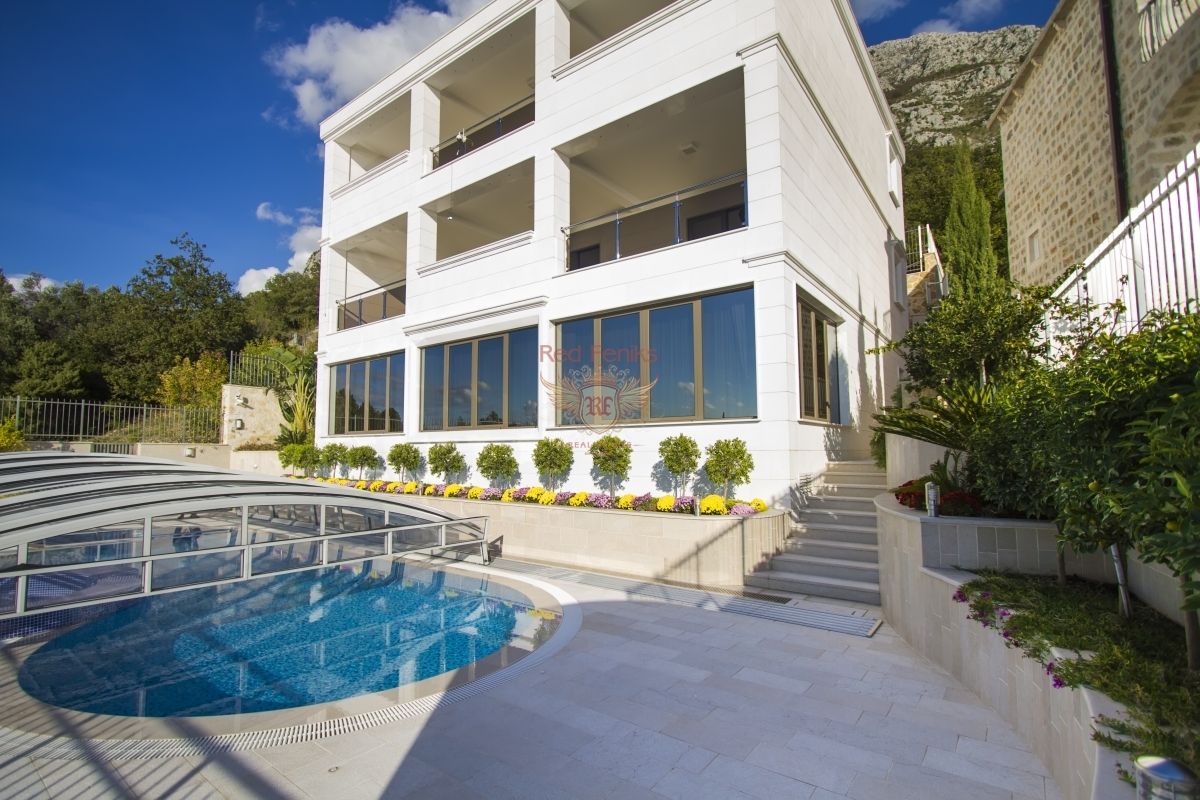House in Budva, Montenegro, 468 sq.m - picture 1