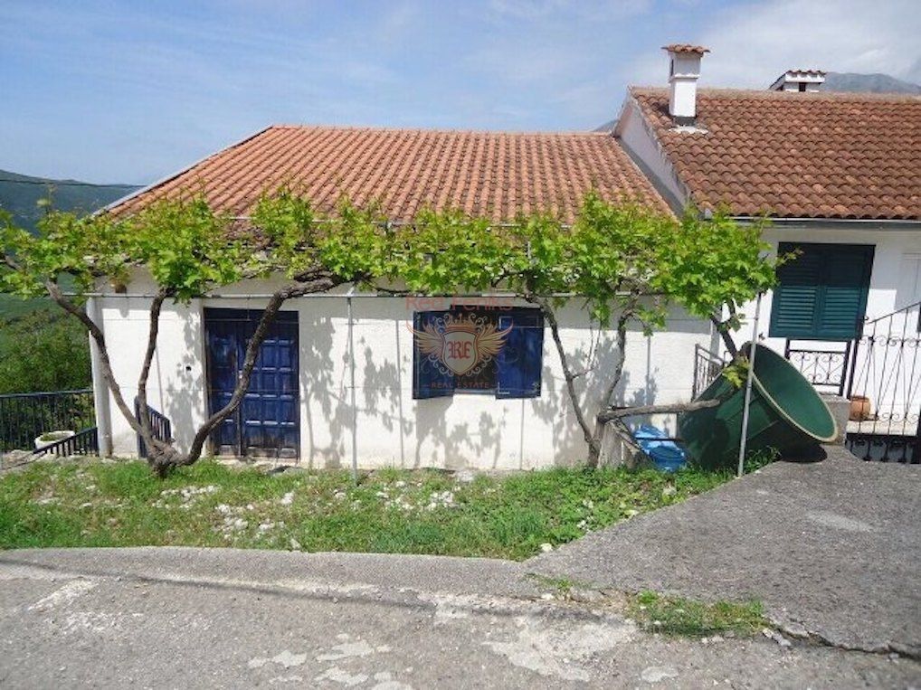 House in Budva, Montenegro, 135 sq.m - picture 1