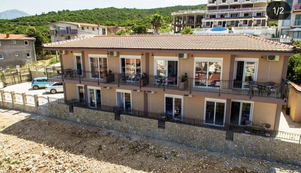 Hotel in Kunje, Montenegro, 240 sq.m - picture 1