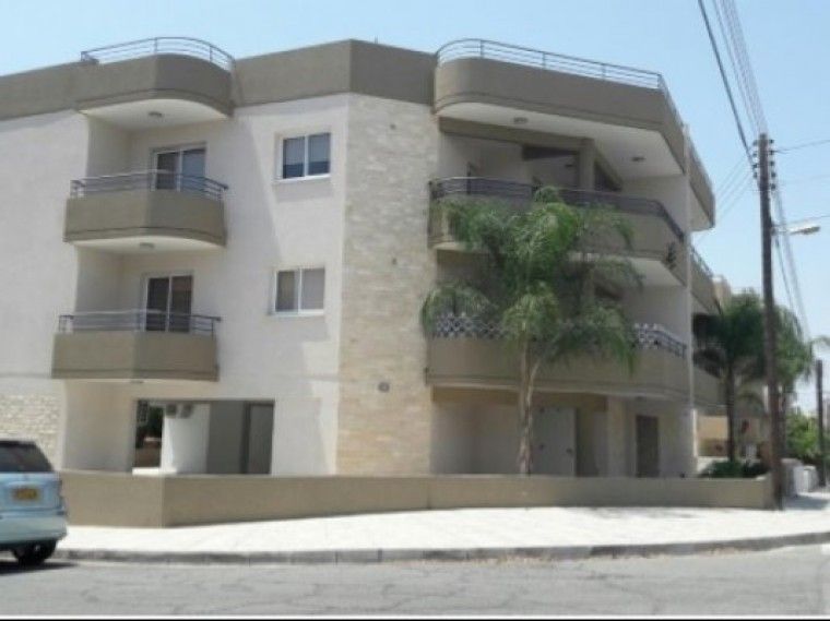 Commercial property in Limassol, Cyprus, 700 sq.m - picture 1