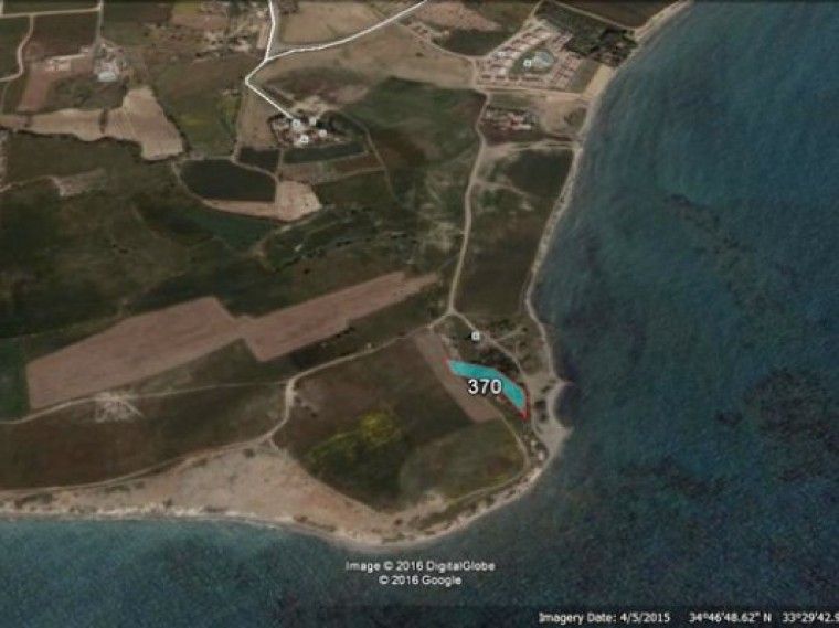 Terrain à Larnaca, Chypre, 2 597 m2 - image 1