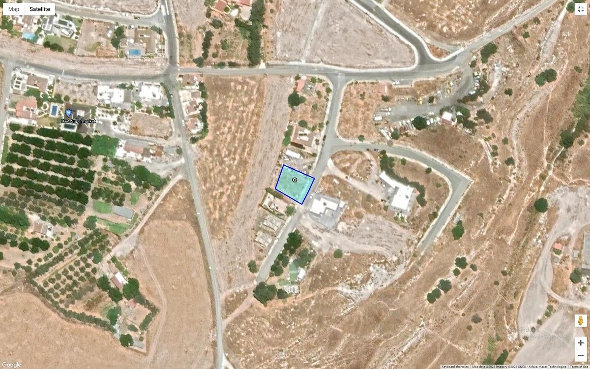 Land in Paphos, Cyprus, 554 sq.m - picture 1