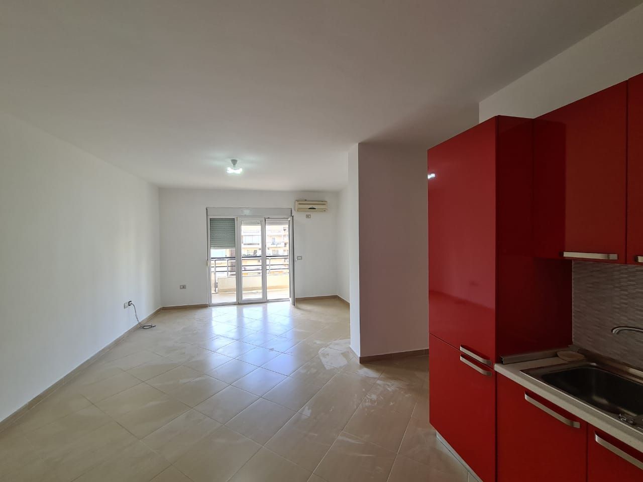 Apartamento en Vlorë, Albania, 96 m2 - imagen 1