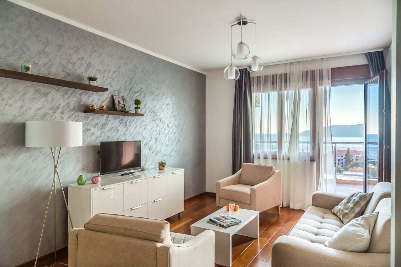 Wohnung in Becici, Montenegro, 93 m2 - Foto 1