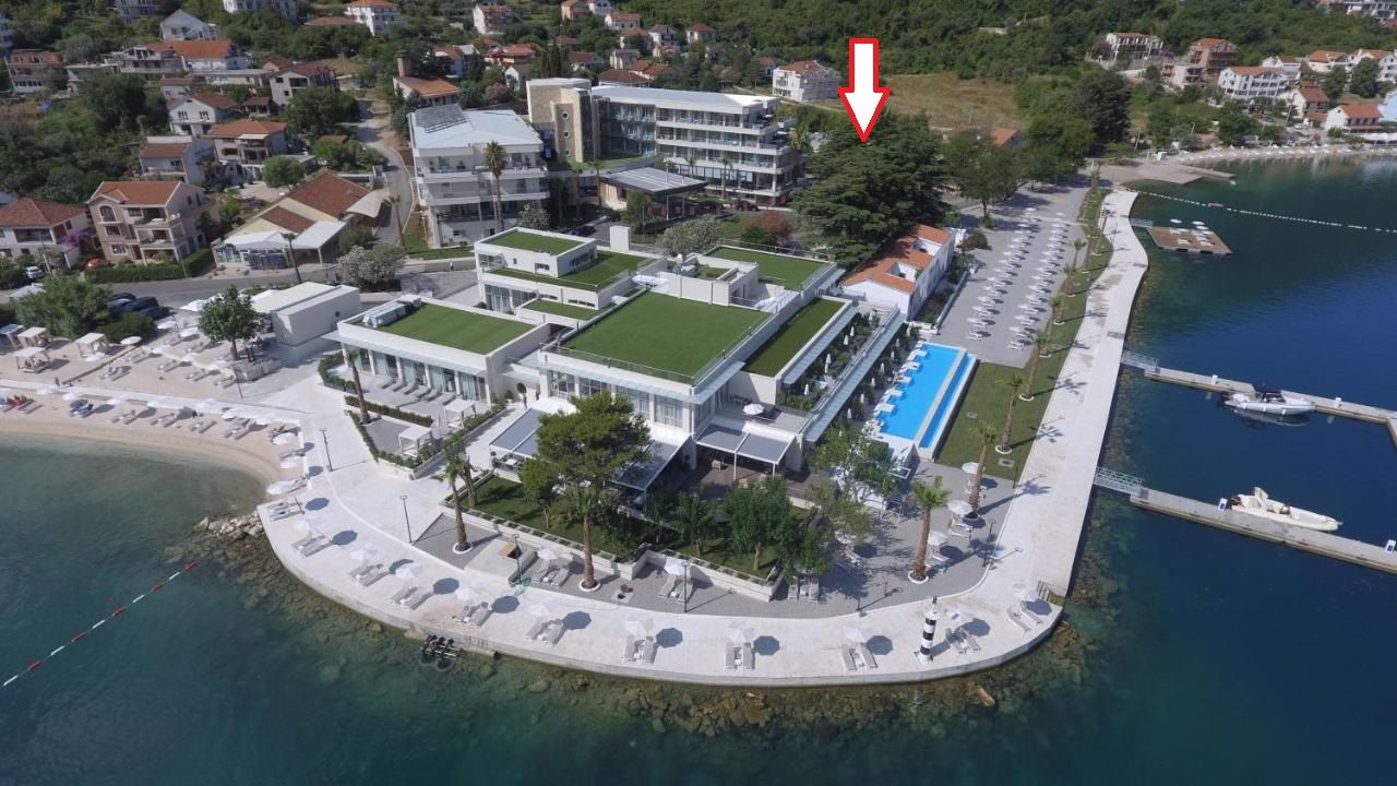 Land in Stoliv, Montenegro, 1 747 sq.m - picture 1