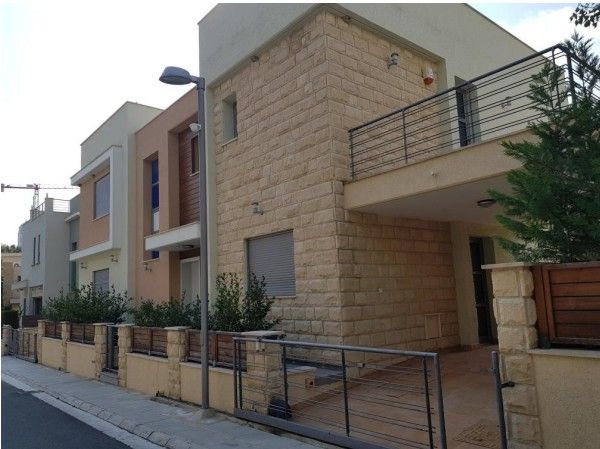 Villa in Limassol, Cyprus, 226 sq.m - picture 1