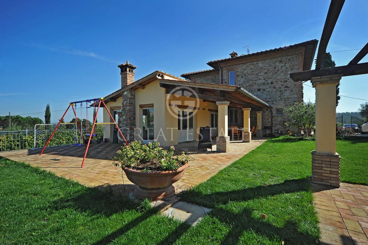 Casa en Sinalunga, Italia, 365 m2 - imagen 1