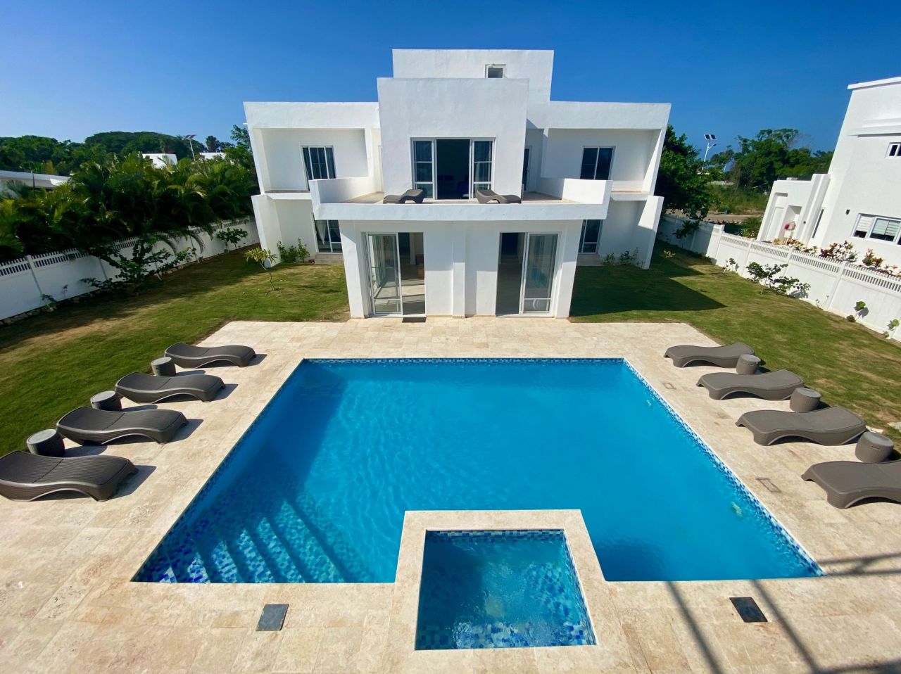 Villa en Sosúa, República Dominicana, 560 m2 - imagen 1