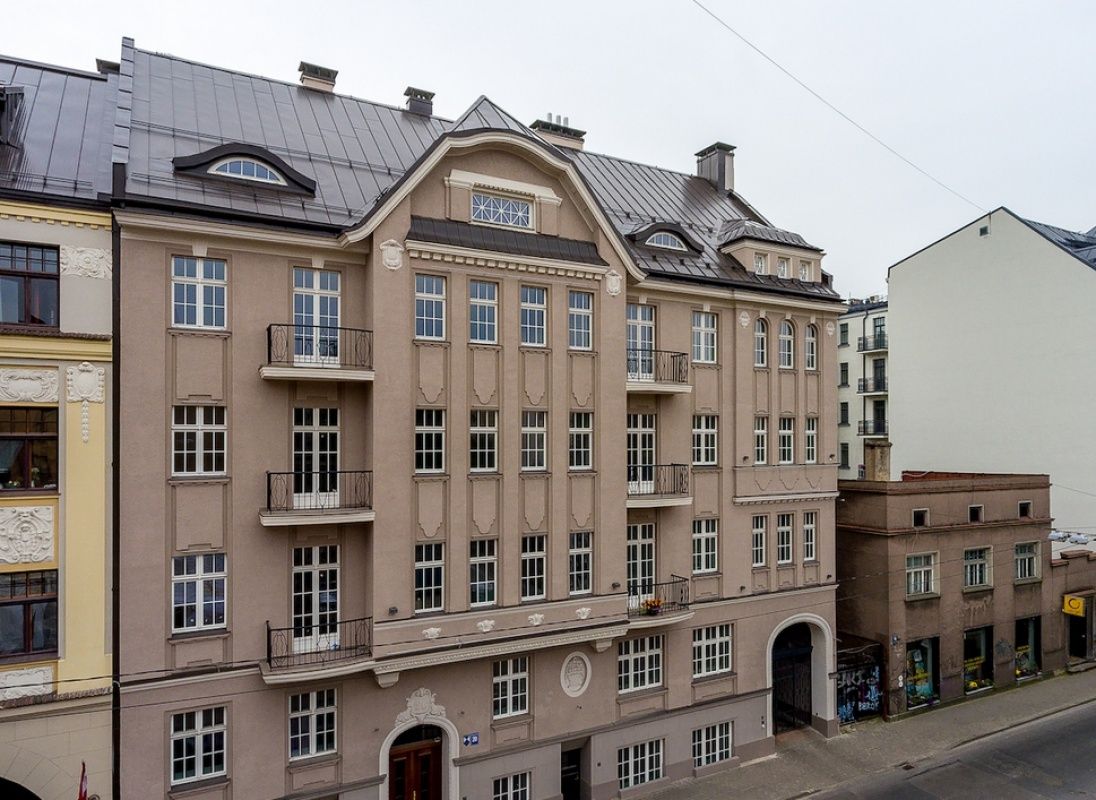 Commercial property in Riga, Latvia - picture 1