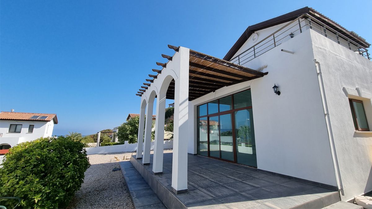 Villa in Bahceli, Cyprus, 125 sq.m - picture 1