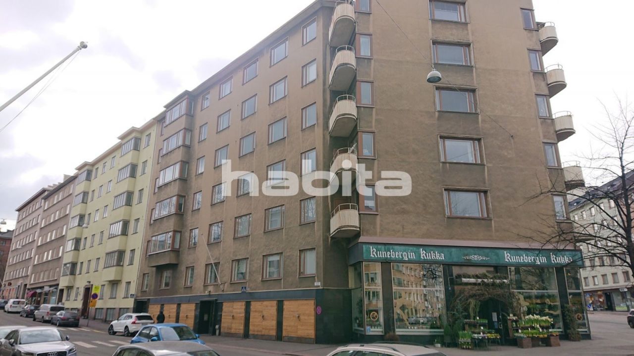 Commercial property in Helsinki, Finland, 400 sq.m - picture 1
