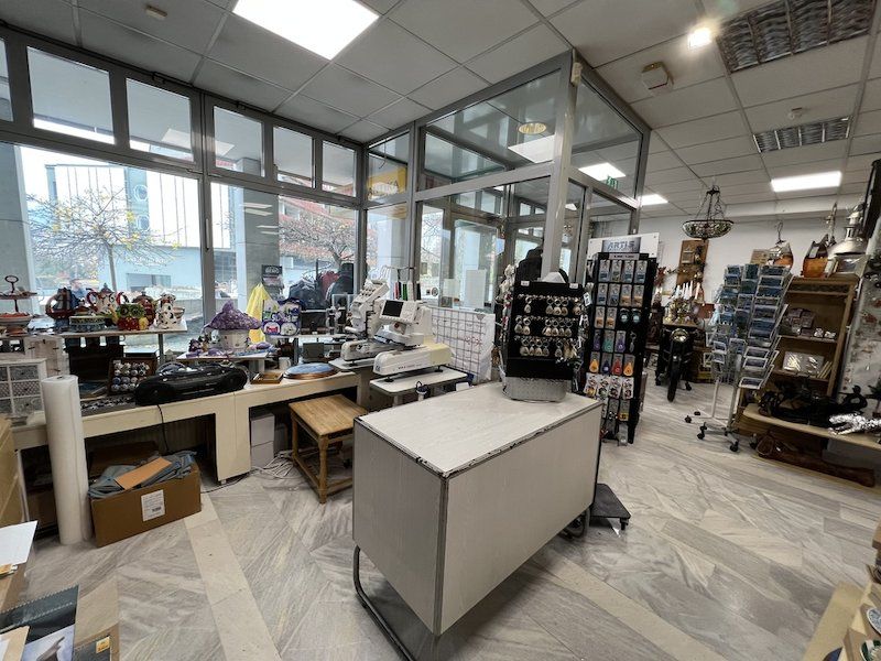 Shop in Bled, Slovenia, 119 sq.m - picture 1