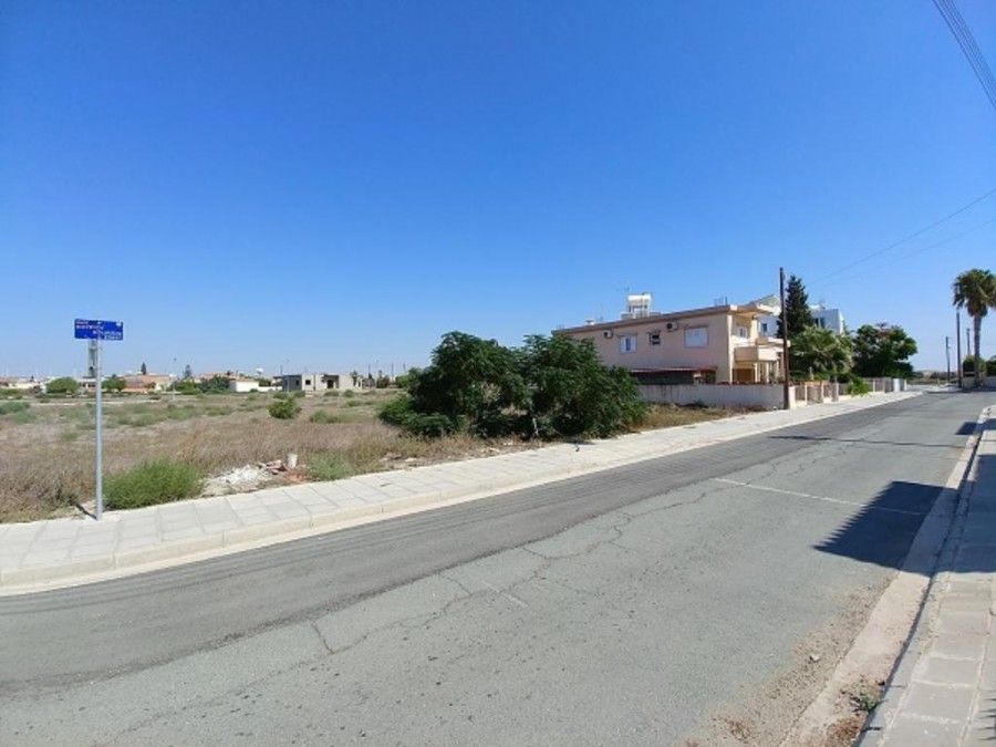 Land in Larnaca, Cyprus, 547 sq.m - picture 1