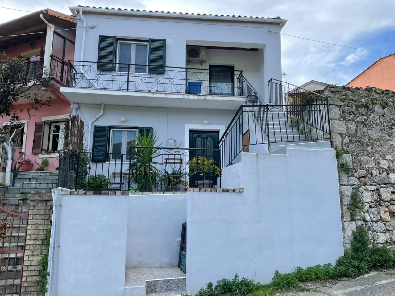 House in Corfu, Greece, 105 sq.m - picture 1