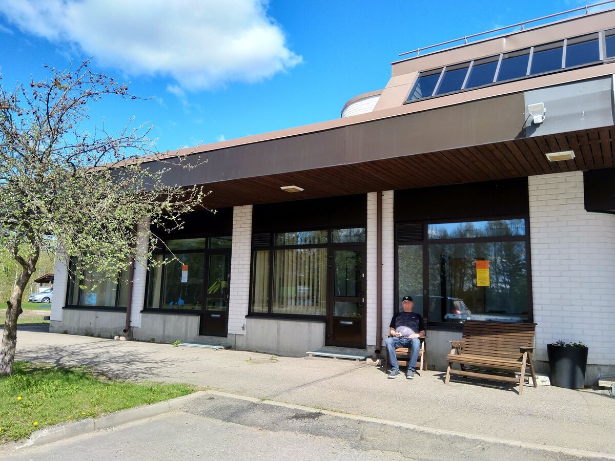 Commercial property in Kajaani, Finland, 250 sq.m - picture 1