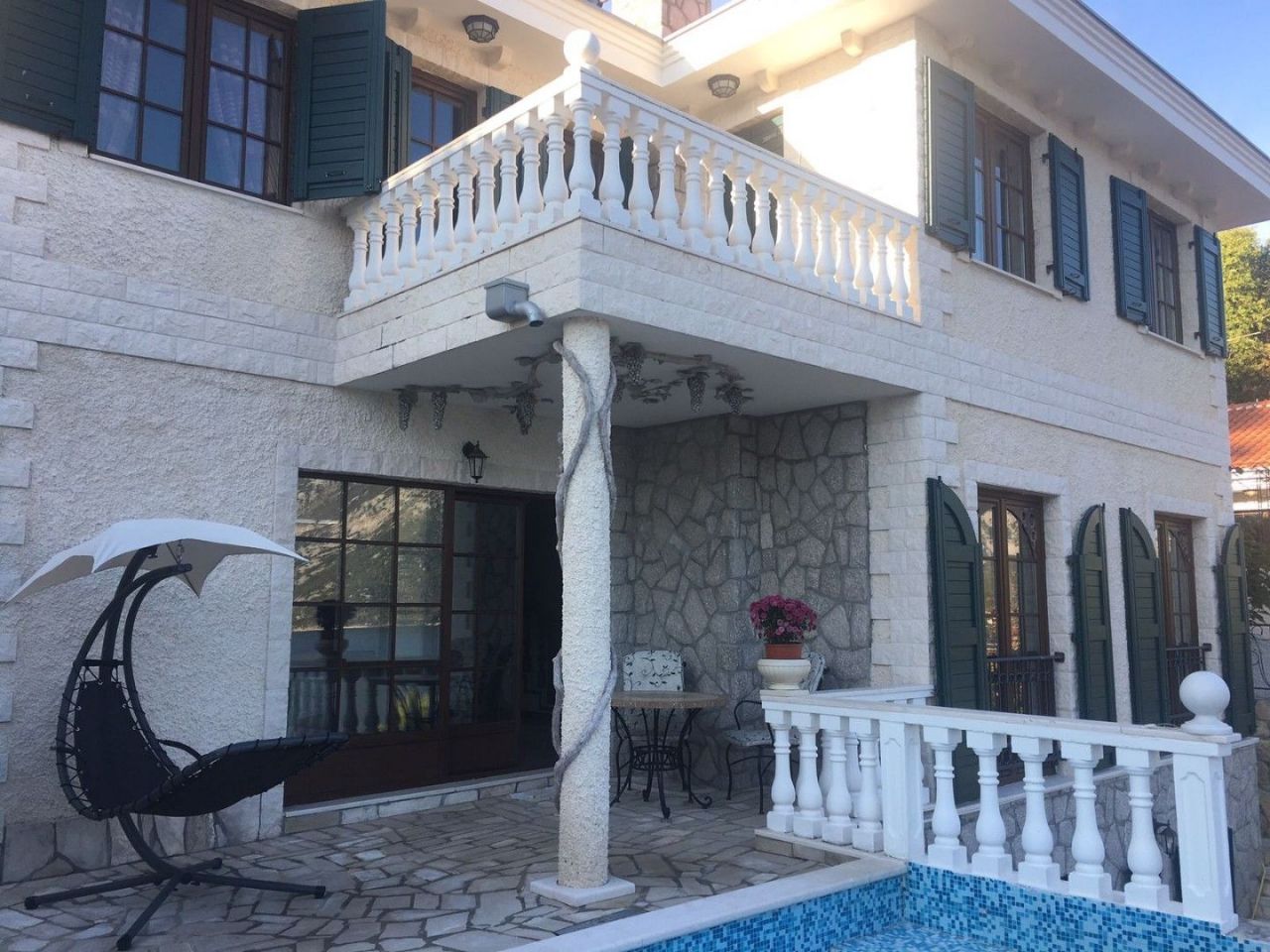 Villa en Herceg-Novi, Montenegro, 260 m2 - imagen 1