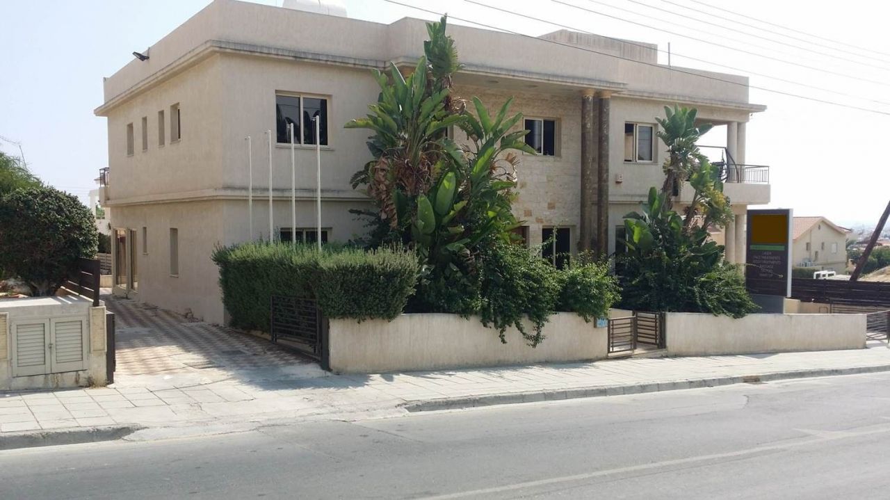 Villa in Limassol, Cyprus, 510 sq.m - picture 1