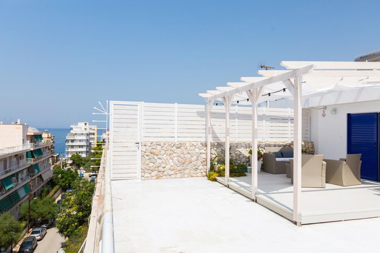 Penthouse in Loutraki, Greece, 31 sq.m - picture 1