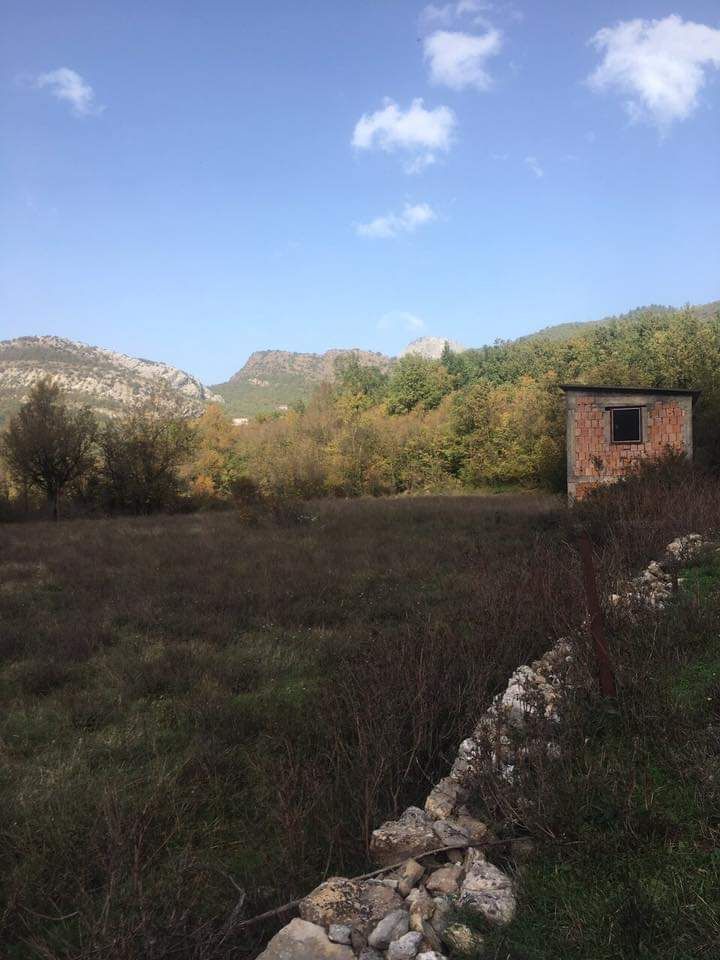 Grundstück in Sutomore, Montenegro, 7 000 m2 - Foto 1