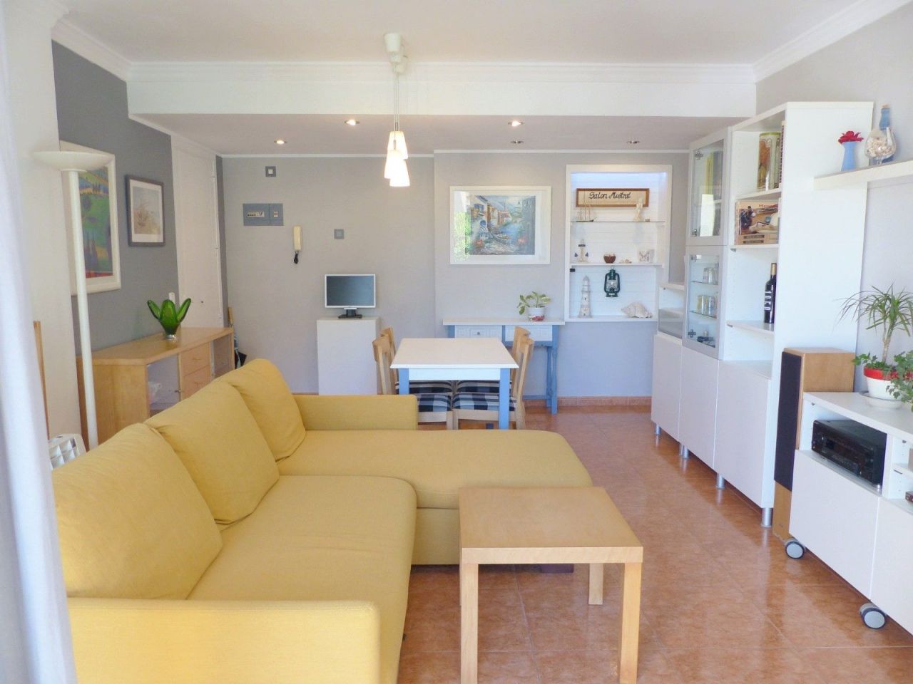 Apartment in Pollensa, Spain, 64 sq.m - picture 1
