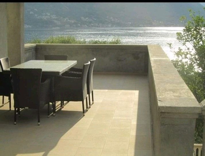Casa en Dobrota, Montenegro, 280 m2 - imagen 1