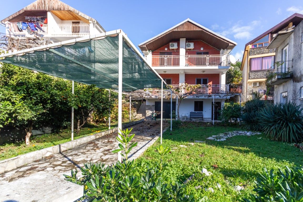 House in Herceg-Novi, Montenegro, 166 sq.m - picture 1