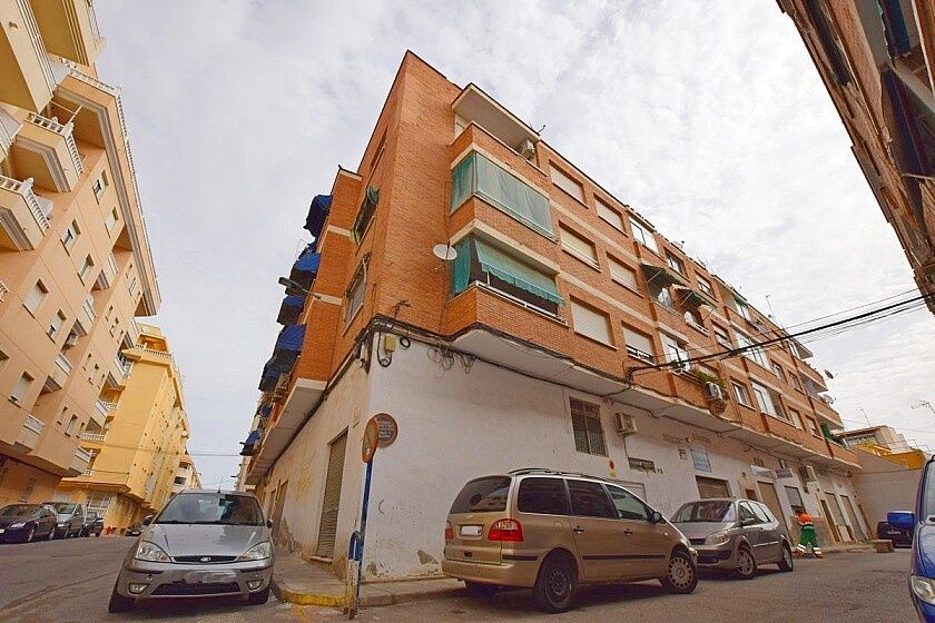 Apartamento en Torrevieja, España, 87 m2 - imagen 1