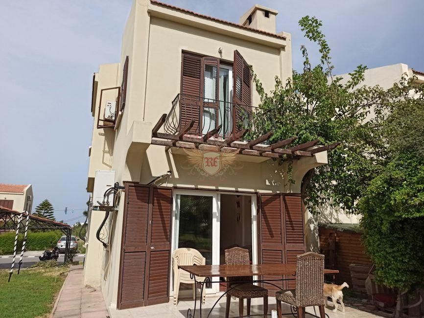 Haus in Kyrenia, Zypern, 100 m2 - Foto 1
