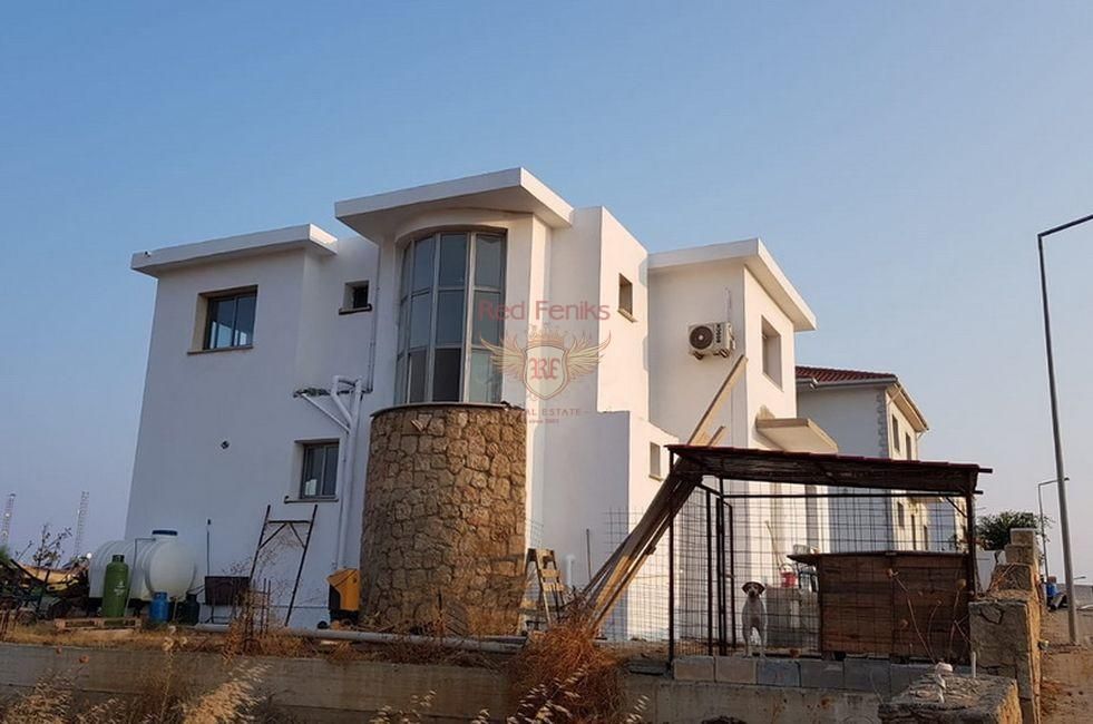 Haus in Kyrenia, Zypern, 180 m2 - Foto 1