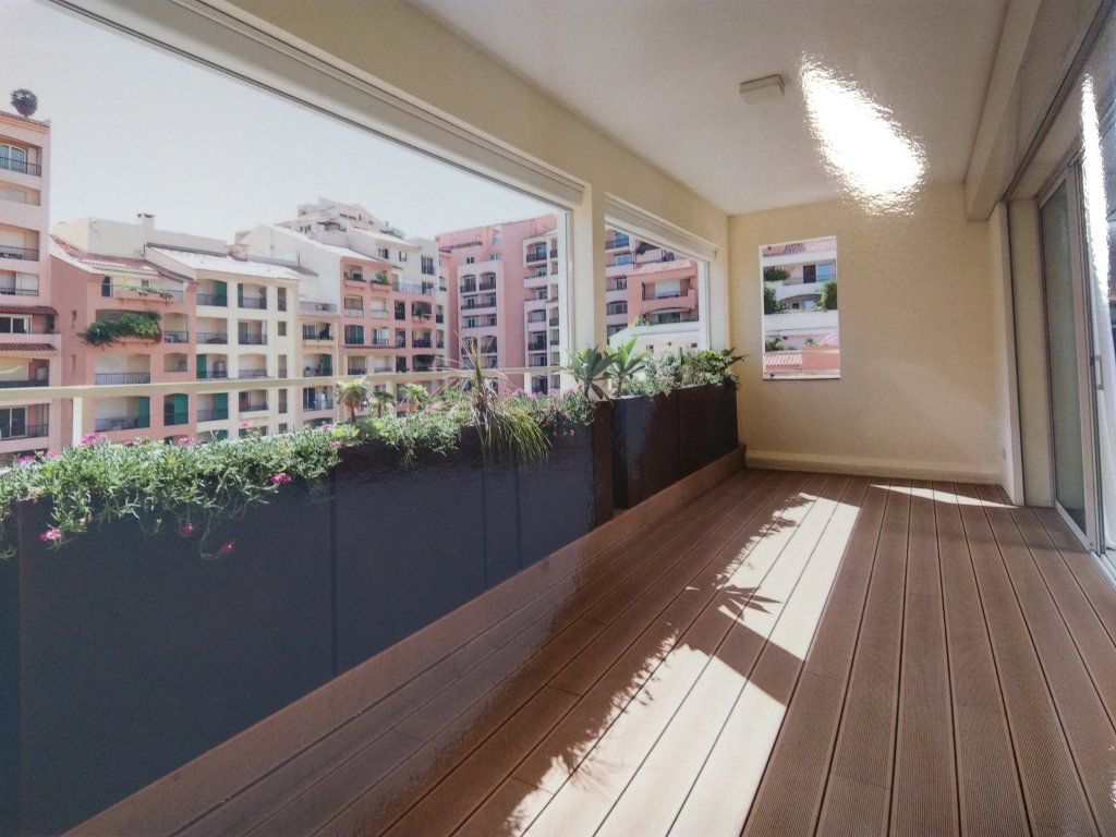 Penthouse in Fontvieille, Monaco, 295 sq.m - picture 1